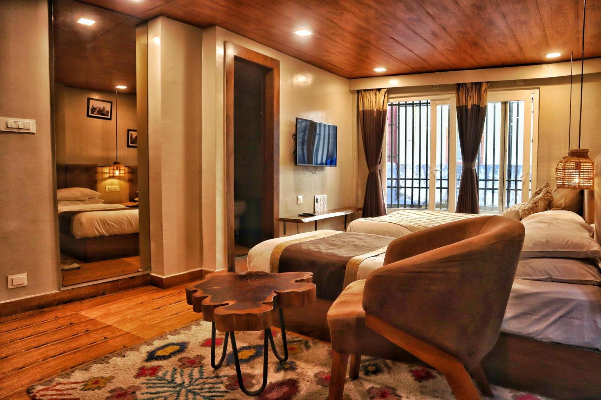 Wonder Woods Boutique Hotel ดาร์จีลิง ภายนอก รูปภาพ